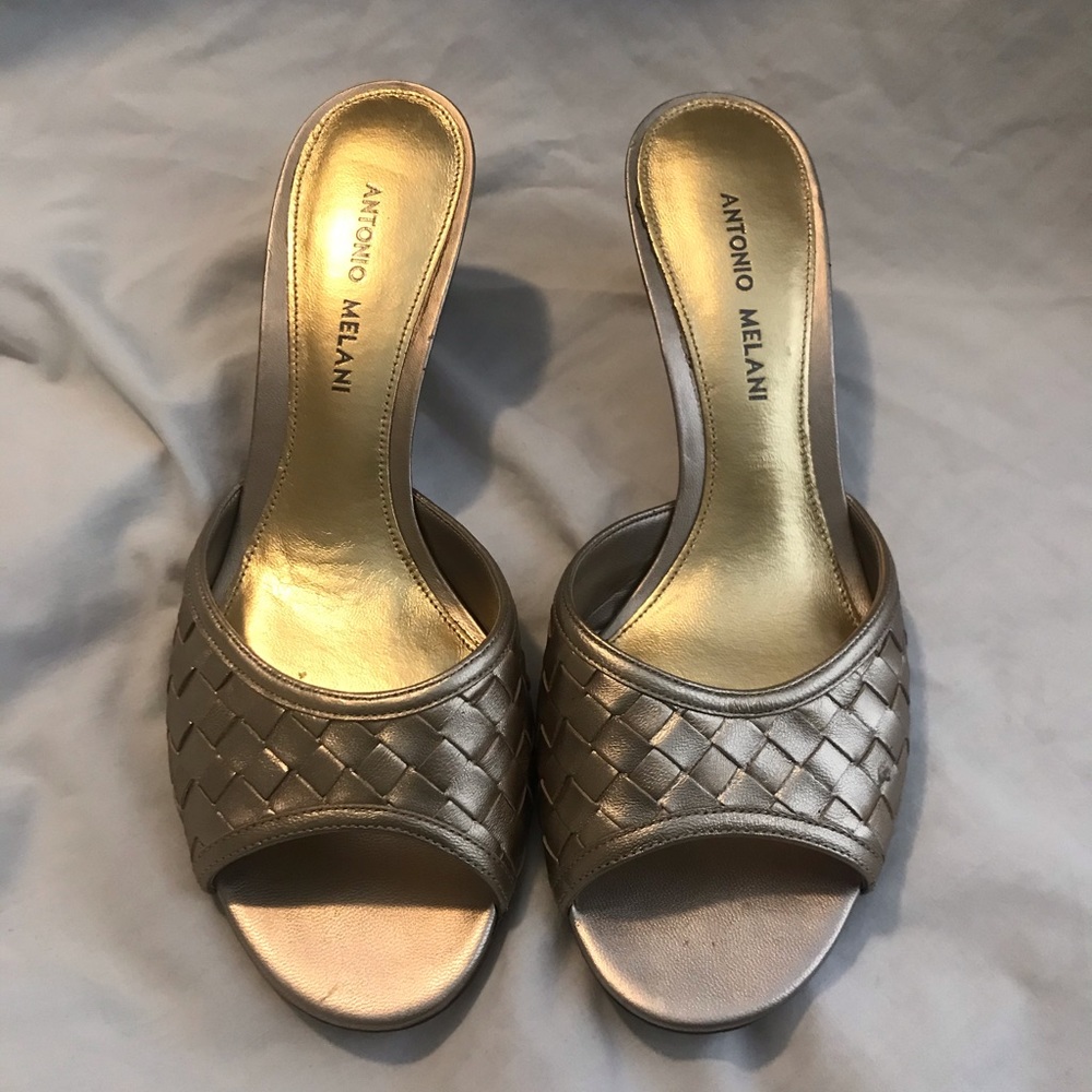 Antonio Melani lattice pattern, Open toe Size 9M